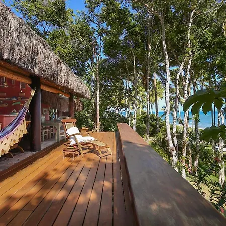 Charmoso bangalô balinês pé na areia Outeiro das Brisas Praia do Espelho Exterior foto