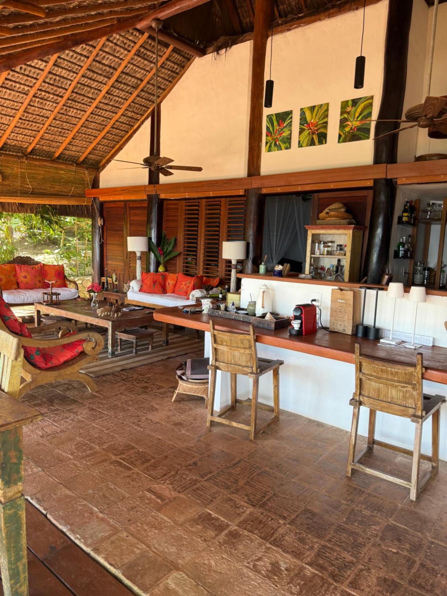 Charmoso Bangalo Balines Pe Na Areia Outeiro Brisas Holiday home *