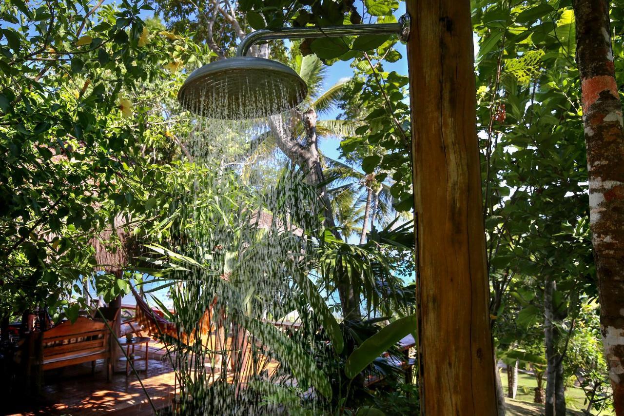 Charmoso Bangalo Balines Pe Na Areia Outeiro Brisas